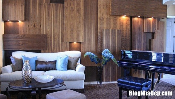 7b4235f6307695915c6c5e542103bbaf Trang trí bức tường gỗ ấm cúng và cực bắt mắt cho phòng khách